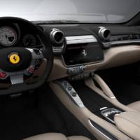 2016 Ferrari GTC4Lusso official details and pictures