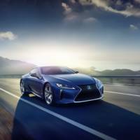 2016 Lexus LC 500h - Official pictures and details