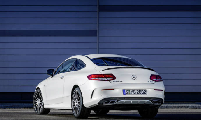 2016 Mercedes AMG C43 Coupe version unveiled