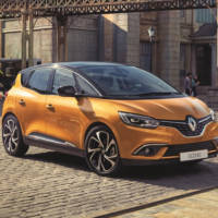 2016 Renault Scenic first images and details