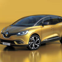 2016 Renault Scenic first images and details