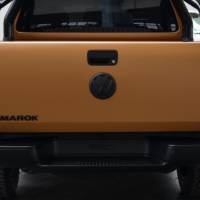 2016 Volkswagen Amarok V8 Passion Desert Edition - Official pictures and details