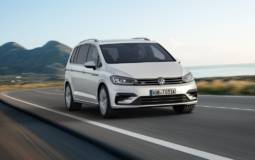 2016 Volkswagen Touran R-Line introduced