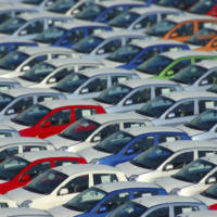 European new car market exceeded 14 million units sold in 2015