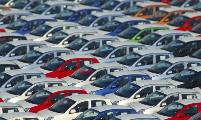 European new car market exceeded 14 million units sold in 2015