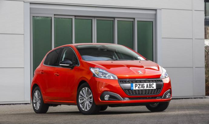 Peugeot 208 with only 79 g/km enters UK market