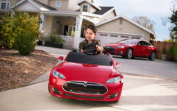 Tesla Model S for kids costs 500 USD