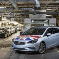 Vauxhall Astra Sports Tourer entered production in the UK