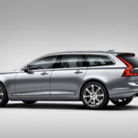 Volvo V90 official photos revealed