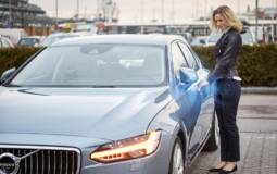Volvo replaces the car key with a mobile app