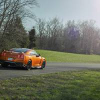 2017 Nissan GT-R facelift unveiled