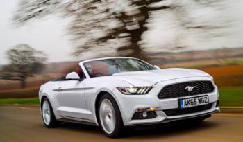 Ford Mustang delivered to 1000 UK customers