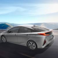 Toyota Prius Prime plug-in hybrid revealed