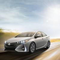 Toyota Prius Prime plug-in hybrid revealed