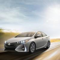 Toyota Prius Prime plug-in hybrid revealed