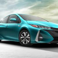 Toyota Prius Prime plug-in hybrid revealed