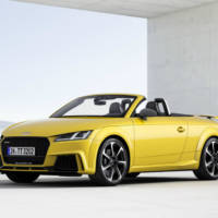 2016 Audi TT RS Coupe and Roadster - Pictures and details