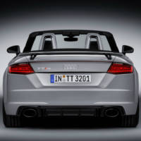 2016 Audi TT RS Coupe and Roadster - Pictures and details