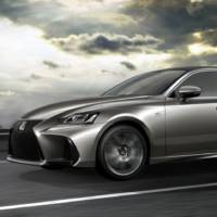 2016 Lexus IS facelift introduced in Beijing