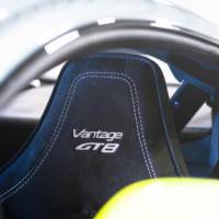 Aston Martin Vantage GT8 - Official pictures and details