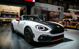 Fiat 124 Spider Abarth introduced in US