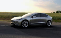 Tesla Model 3 - 325.000 pre-orders in one week
