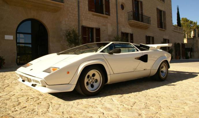 Two very rare Lamborghini Countach to be auctioned at Silverstone