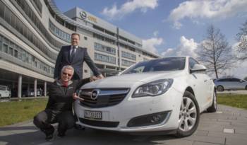 Vauxhall Insignia drives 1300 miles on a single tank