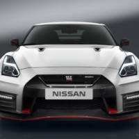 2017 Nissan GT-R Nismo facelift - Official pictures and details