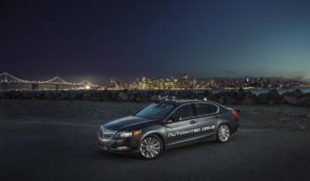 Acura RLX Sport Hybrid reached second generation as autonomos vehicle