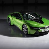 BMW i8 receives Individual paint treatment