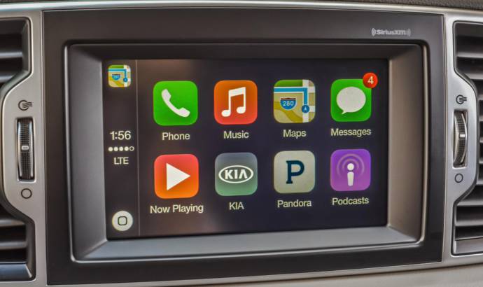 Kia Sportage and Optima to offer Apple CarPlay compatibility