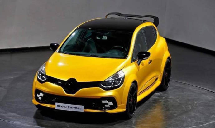 Renault is working on a hotter Clio RS