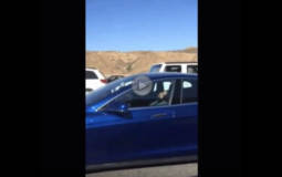 Tesla Model S driver sleeping while Autopilot is at the Wheel