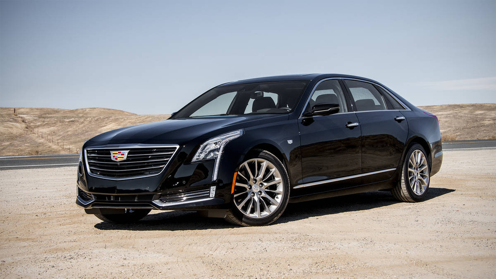 2016 Cadillac CT6 features surroundvision video recording system