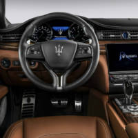 2017 Maserati Quattroporte facelift unveiled