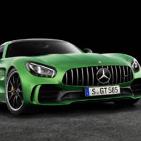 2017 Mercedes-AMG GT R - Official pictures and details