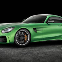 2017 Mercedes-AMG GT R - Official pictures and details