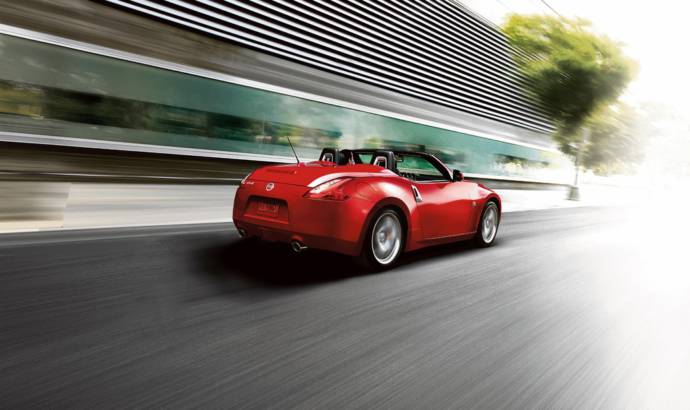 2017 Nissan 370Z Roadster introduced in US