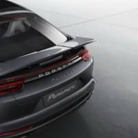 2017 Porsche Panamera officially unveiled