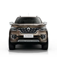2017 Renault Alaskan pick-up unveiled