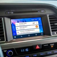 Hyundai offers smartphone integration on its older models