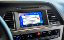 Hyundai offers smartphone integration on its older models