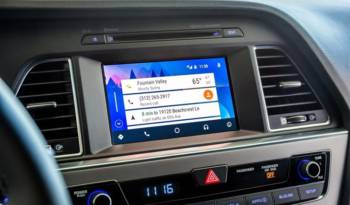 Hyundai offers smartphone integration on its older models