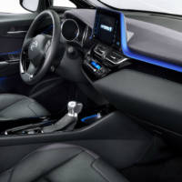 Toyota C-HR - First interior pictures