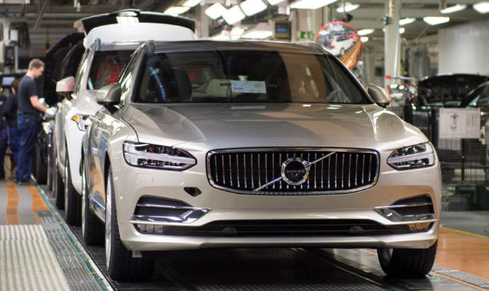 Volvo V90 enters production in Torslanda