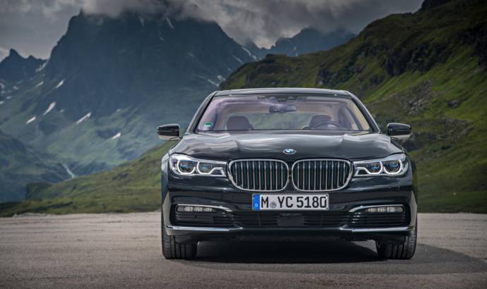 2017 BMW 740Le xDrive introduced in UK