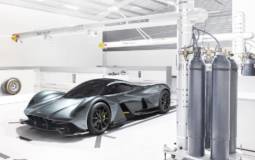 Aston Martin AM-RB 001 hypercar unveiled