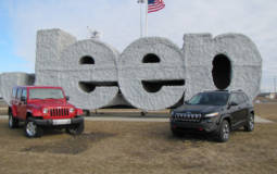FCA is investing 1 billion USD intro Jeep plants