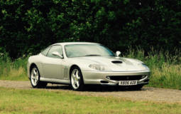 Ferrari 550 Maranello owned by Geoff Hurst to be auctioned